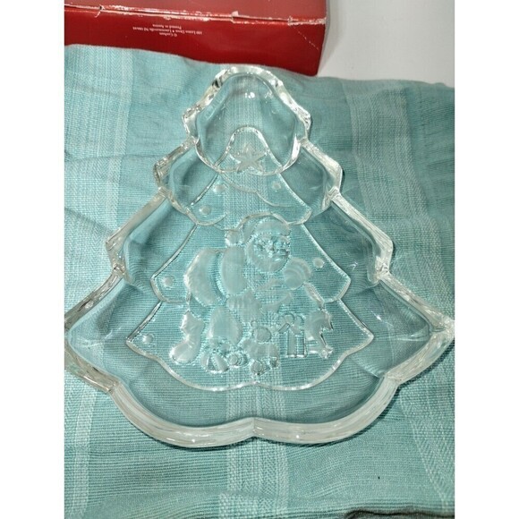 Gotham Holiday Traditions North Express Crystal Tree Treat Dish 8.5" with Santa - Picture 1 of 11